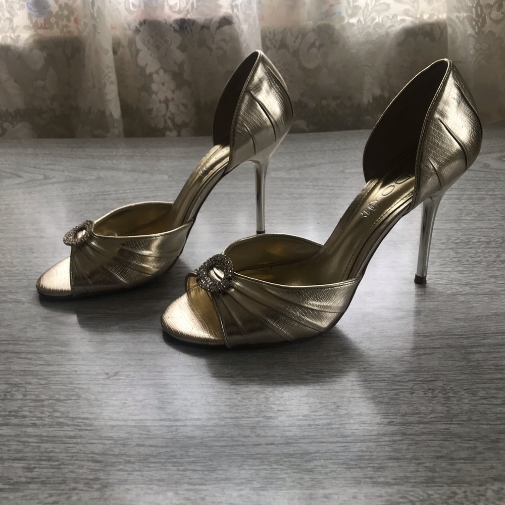 Aldo Gold Hollywood glamour style heels - Size 38